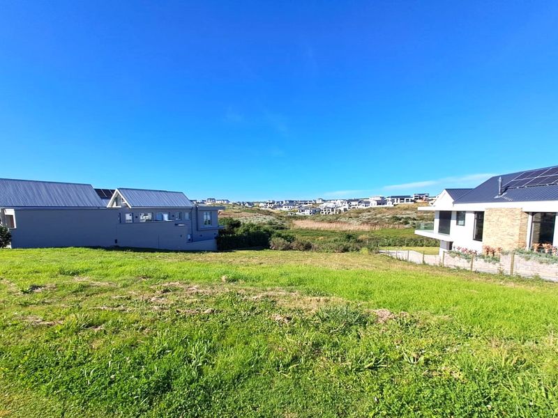 Build your dream home in Kingswood Golf Estate - Photo 10