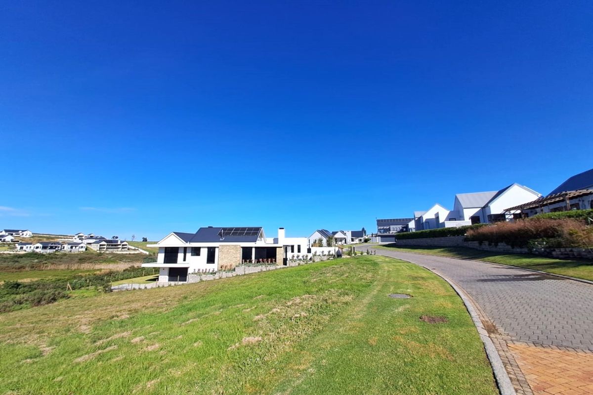 Build your dream home in Kingswood Golf Estate - Photo 5