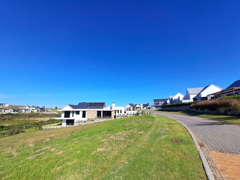 Build your dream home in Kingswood Golf Estate - Photo 5