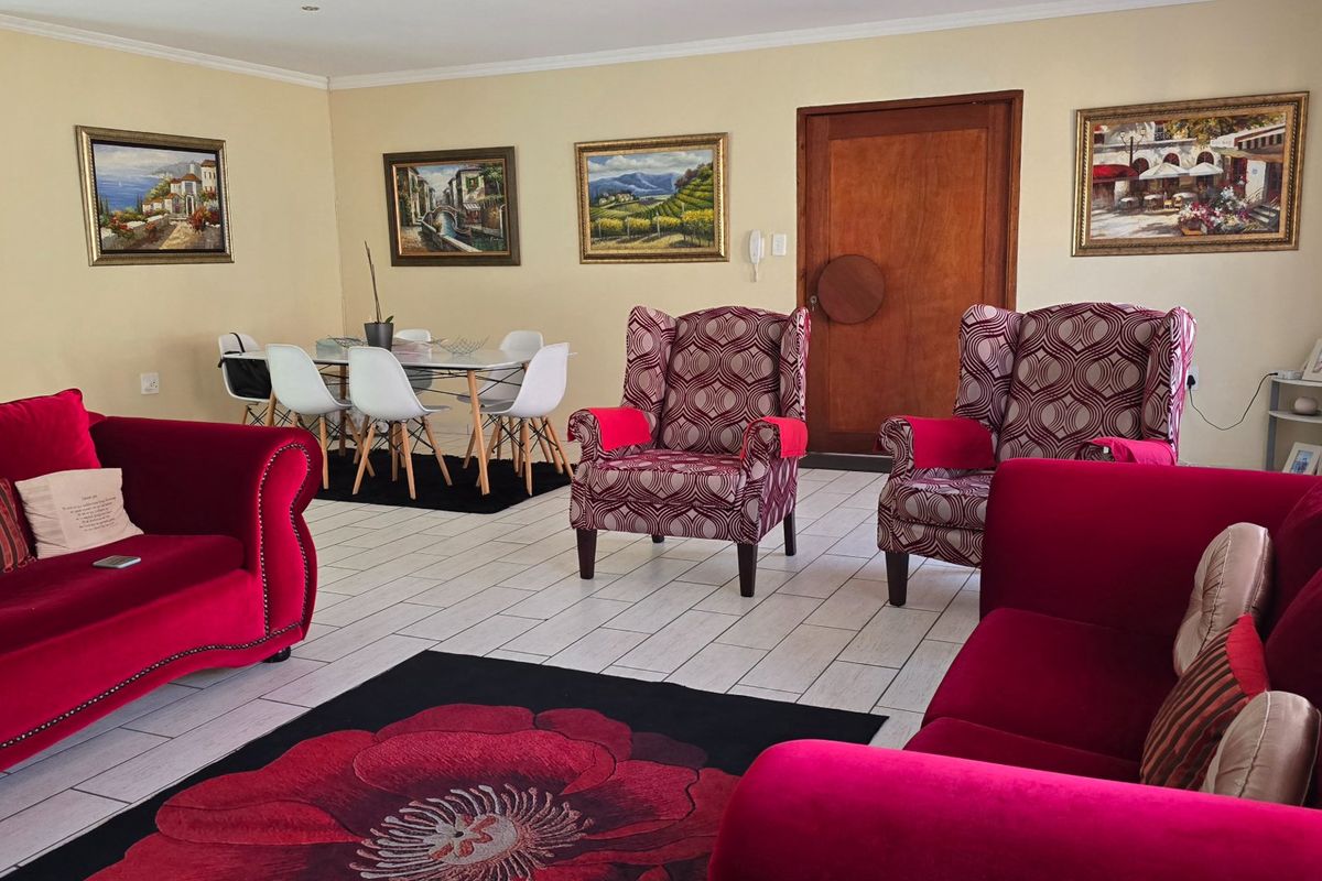 Elegant 4-Bedroom Freestanding Home in Secure New Redruth Estate - Photo 4