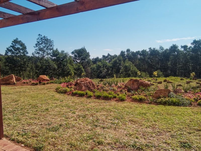 2 Bed Apartment at Mountain View Estate - Photo 2