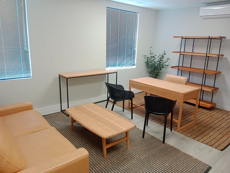 Medical centre, Paarl south - Photo 2