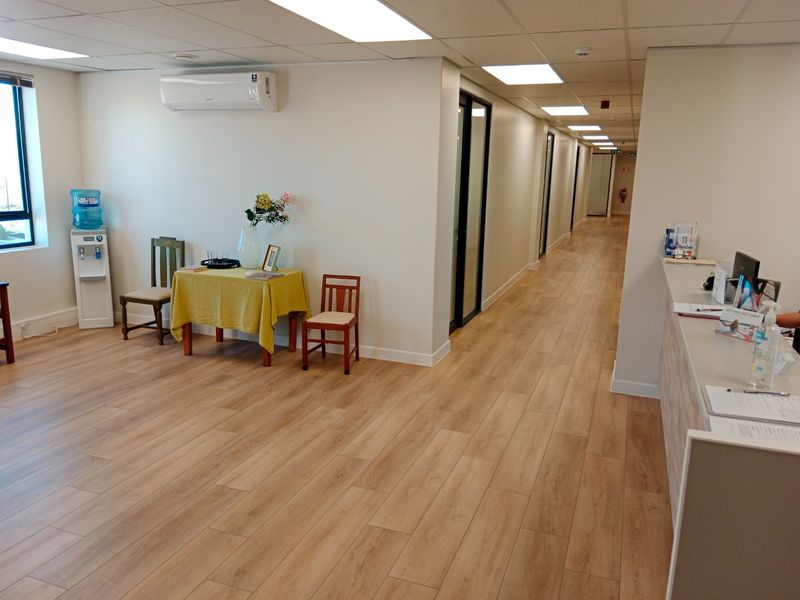 Medical centre, Paarl south - Photo 10