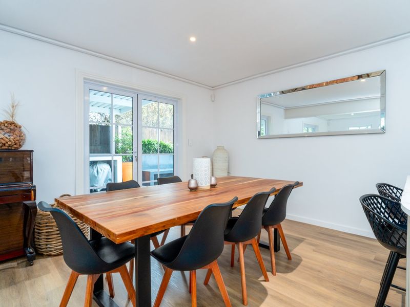 Tastefully Renovated & Perfectly Placed in Prime Kenilworth Upper - Photo 8