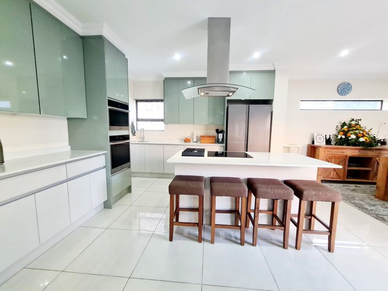 Refined Luxury Living – Blue Valley Golf Estate - Photo 9