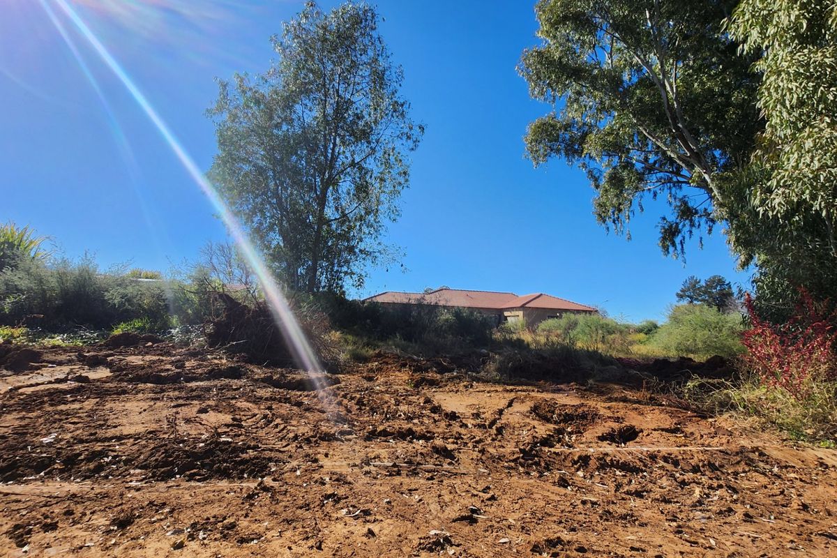 Vacant Plot – A Blank Canvas Full of Possibilities - Photo 3