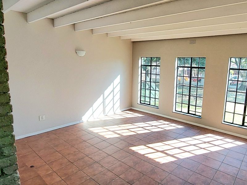 Hot off the press spectacular family home  - Photo 5