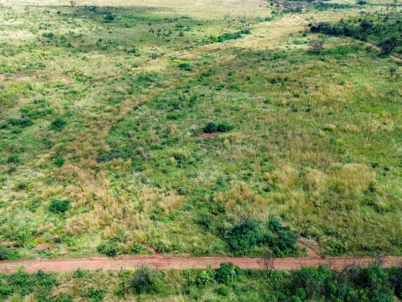 Beautiful 21 Hectare Viewsite in the Crocodile Reserve - Photo 3