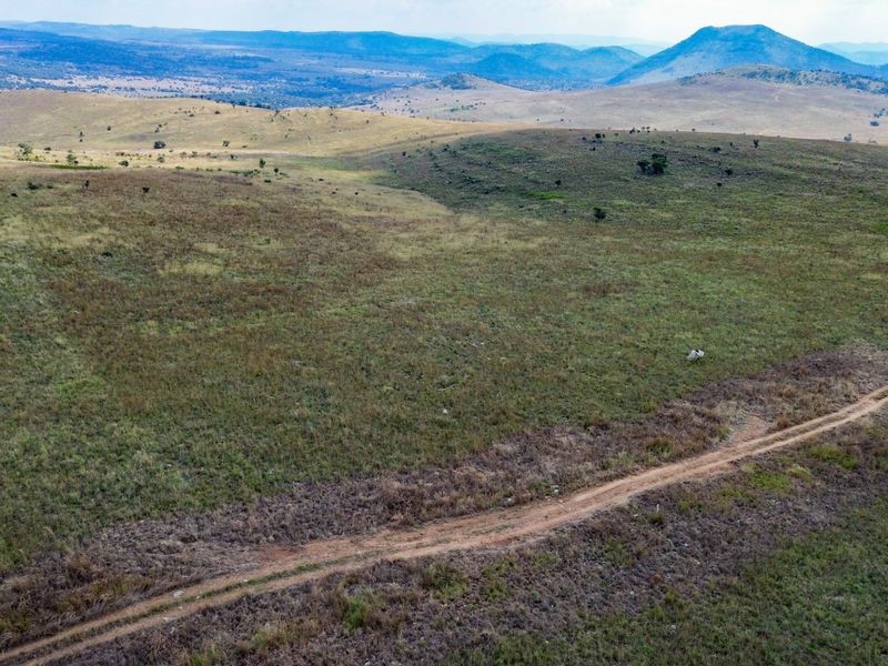 Glorious North-Facing Viewsite - 21 Hectares in the Crocodile Nature Reserve - Photo 3