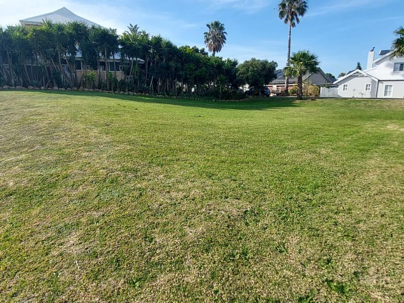 Prime 659m2 Vacant Land for Sale in Marina Martinique - Photo 6