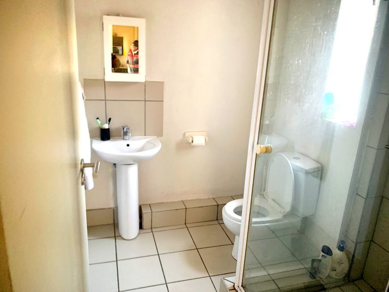 2 bedroom apartment for sale - Photo 7