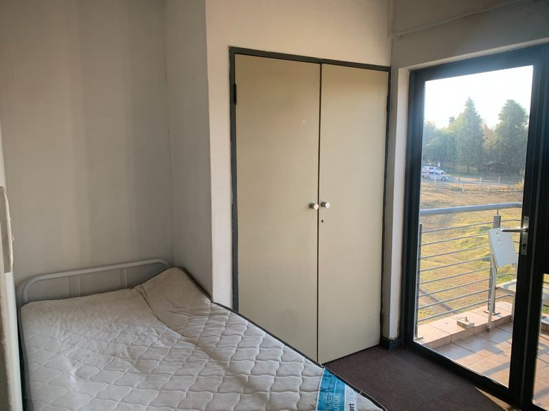 2 bedroom apartment for sale - Photo 5