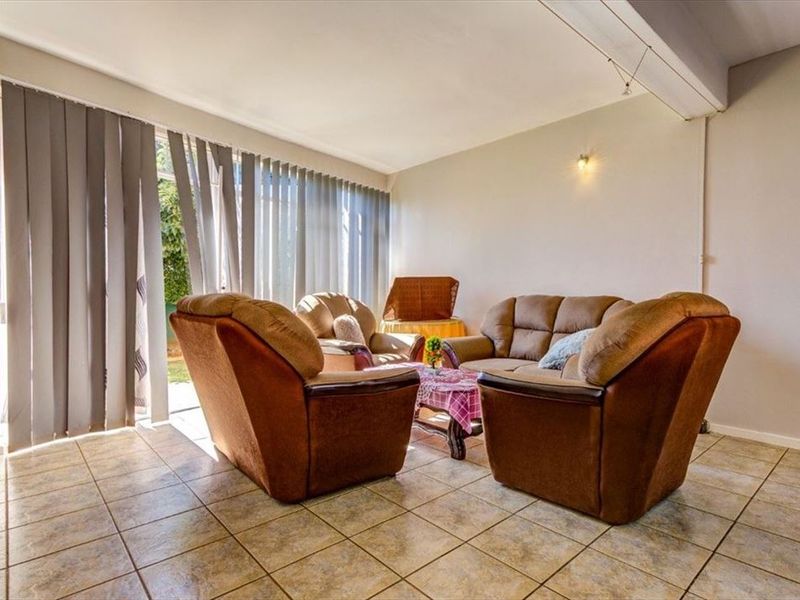 Charming Two-Bedroom Home with Garage and Pantry - Photo 2