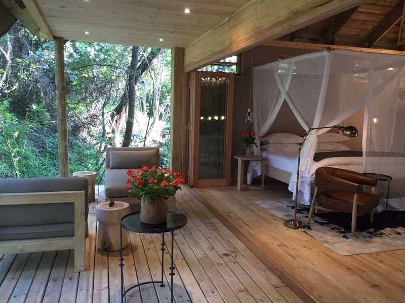 Beautiful  5-Star Tented Lodge, Spa and Restaurant on a 100 acre Macadamia Farm  in Hazyview - Photo 7