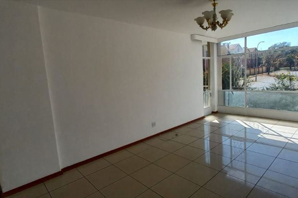 Neat and Cozy Two-Bedroom Home - Photo 2