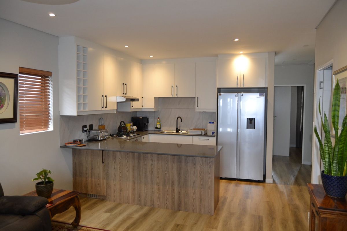 Welcome to StonePine Place – Downsize Without Compromise - Photo 5