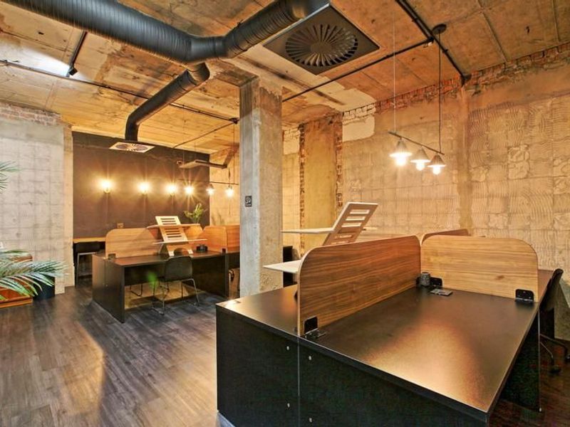 Fully Furnished Modern Studio Apartment In Sandton - Stay, Work & Experience! - Photo 9