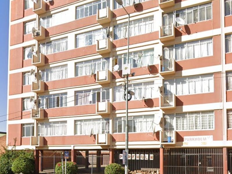 Bachelor Flat for Sale – Pretoria Central - Photo 4