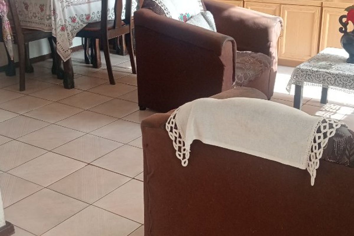 3 Bedroom in Westridge - Photo 4