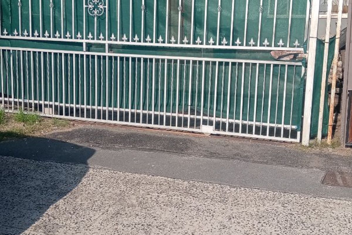 3 Bedroom in Westridge - Photo 2