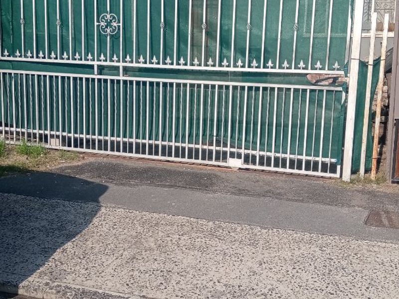 3 Bedroom in Westridge - Photo 2