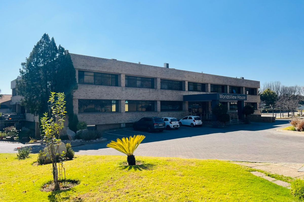 Prime Commercial Office Building for Sale in Woodmead - Photo 5