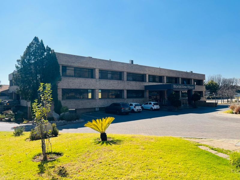 Prime Commercial Office Building for Sale in Woodmead - Photo 5
