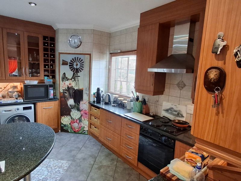 3 BED TOWNHOUSE FOR SALE MONTANA PARK - Photo 6