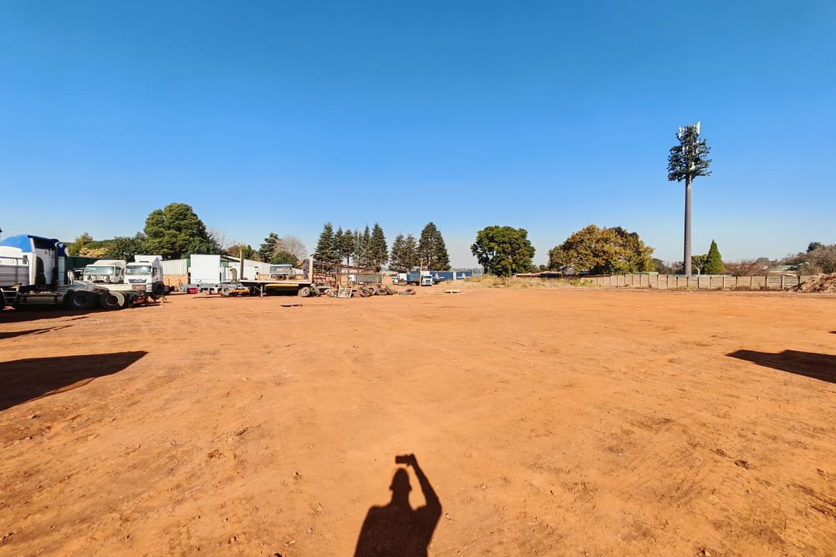 Prime Vacant Land Ideal for Trucking Business - Photo 2