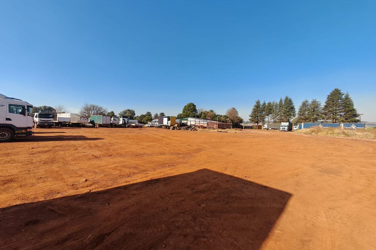 Prime Vacant Land Ideal for Trucking Business - Photo 3