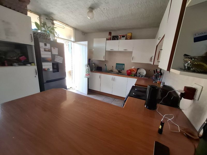 Townhouse Private Garden Garage Braai Area - Photo 9