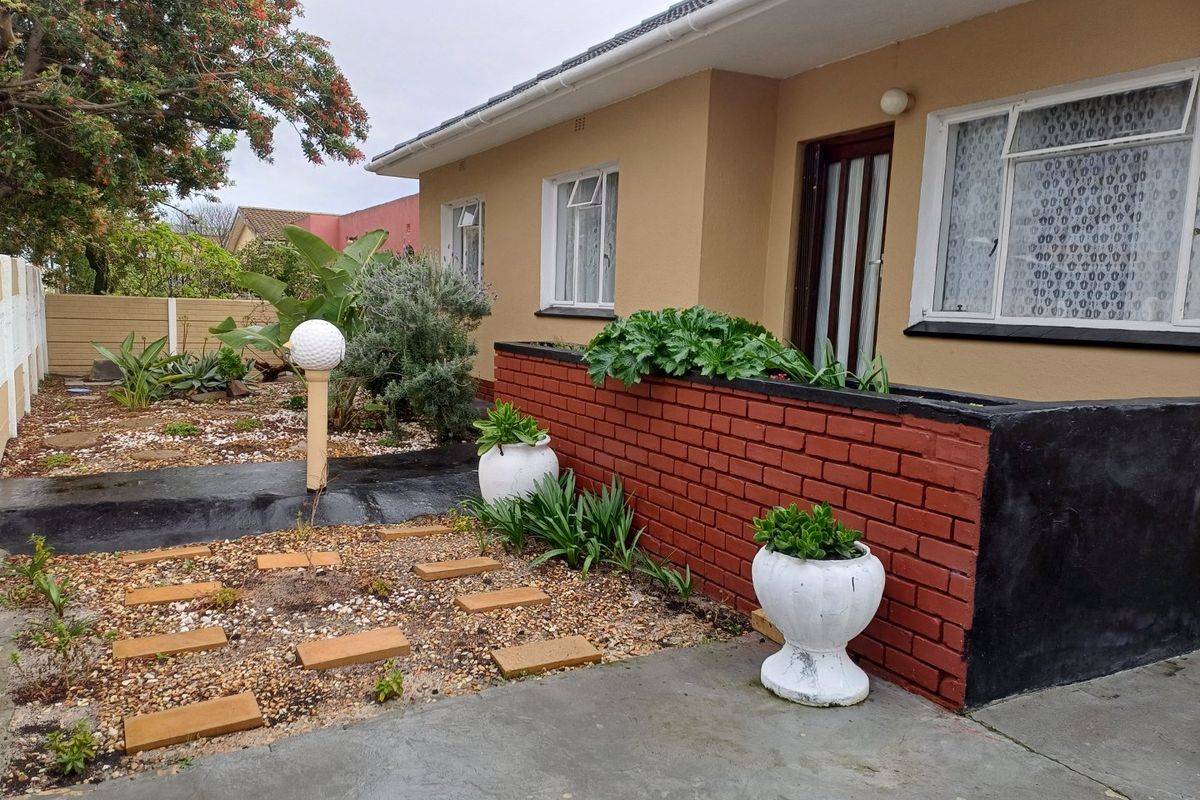 3 BEDROOM HOUSE FOR SALE IN ELSIES RIVER - Photo 5