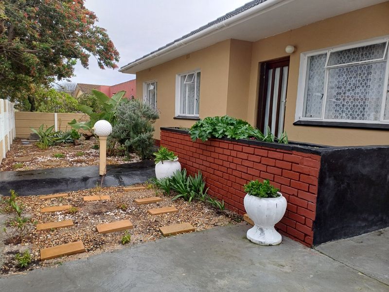 3 BEDROOM HOUSE FOR SALE IN ELSIES RIVER - Photo 5