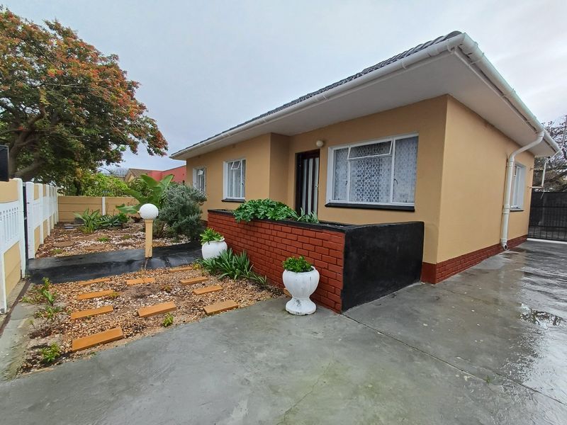 3 BEDROOM HOUSE FOR SALE IN ELSIES RIVER - Photo 4