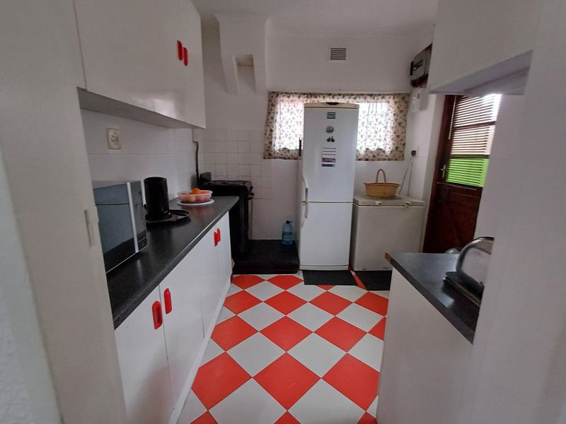 3 BEDROOM HOUSE FOR SALE IN ELSIES RIVER - Photo 10