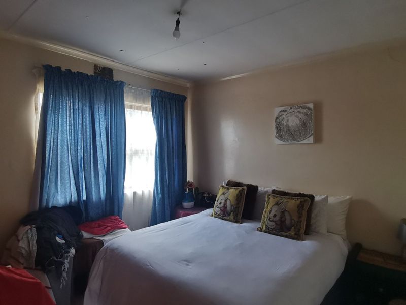 2 Bedroom house for sale  - Photo 9