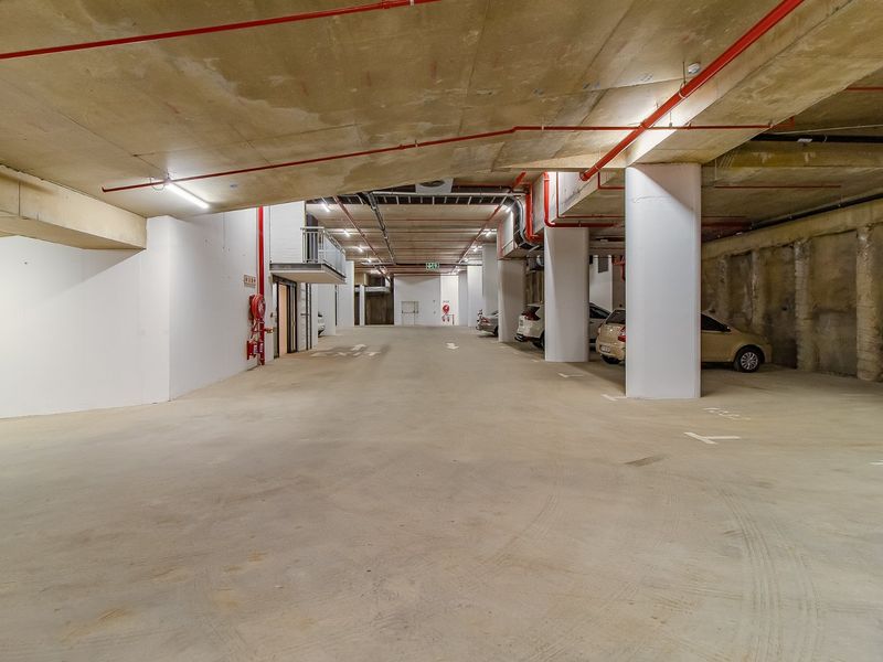 CAPE TOWN INNER CITY INVESTMENT - NO TRANSFER DUTY - Photo 10