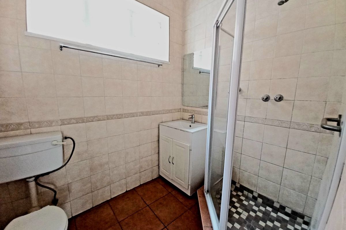 Charming 2-Bedroom First-Floor Unit with Study Nook, Enclosed Balcony, and Prepaid Electricity—Perfect for the Pre-Qualified Buyer! - Photo 3