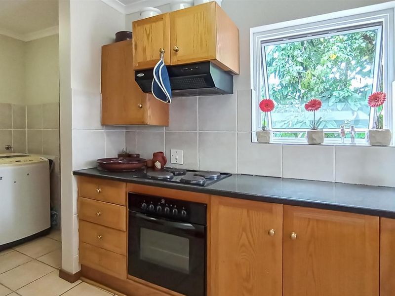 Fully Furnished 3-Bedroom Rental in Silver Lakes Golf Estate  - Photo 10