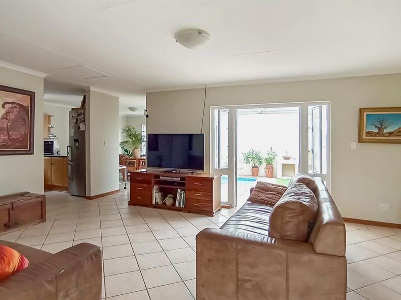 Fully Furnished 3-Bedroom Rental in Silver Lakes Golf Estate  - Photo 6