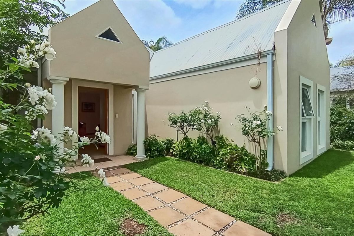 Fully Furnished 3-Bedroom Rental in Silver Lakes Golf Estate  - Photo 4