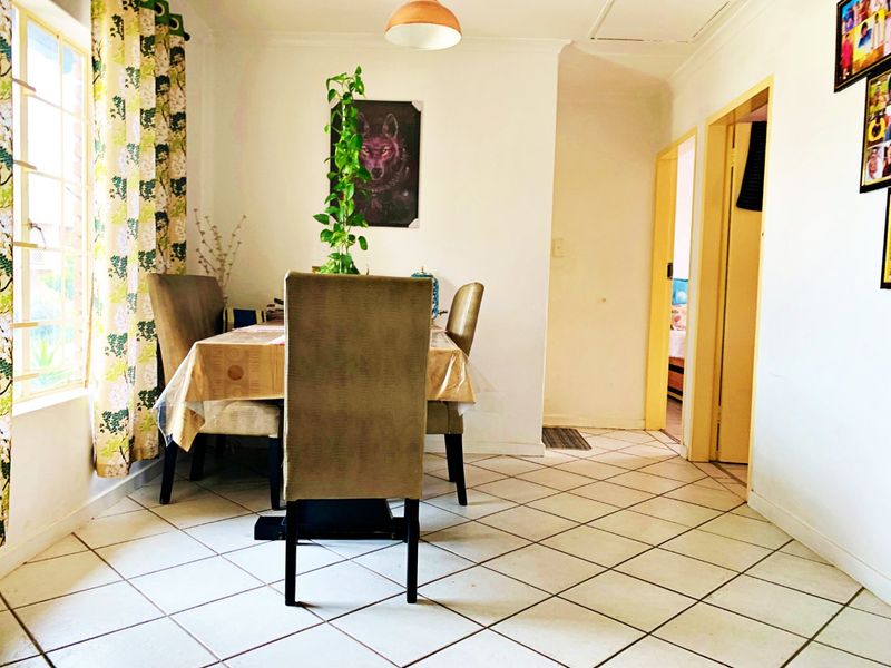 IMMACULATE 2-BEDROOM UNIT FOR SALE IN SECURE COMPLEX | CRYSTAL GARDENS, AMBERFIELD - Photo 5