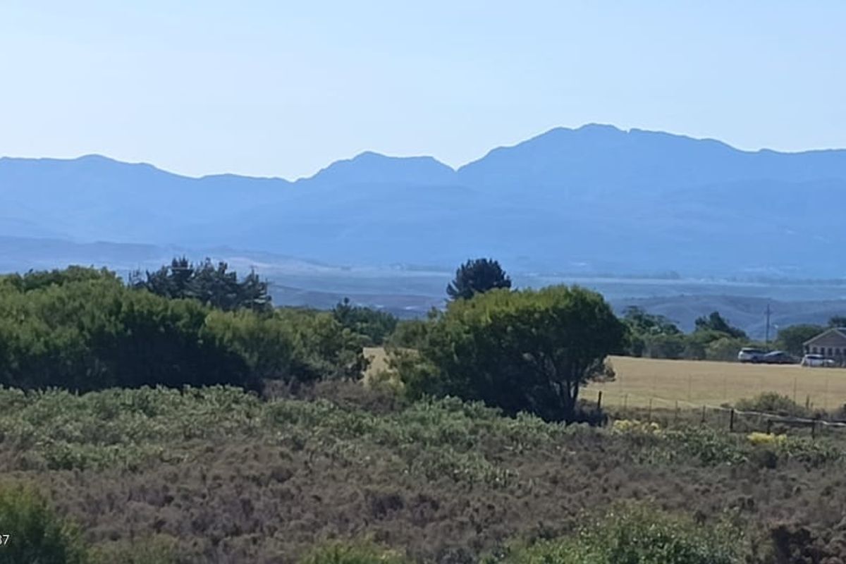 Sole Mandate: Prime Development Opportunity in Secure Aalwyndal – Invest in Mossel Bay’s Next Growth Node - Photo 4