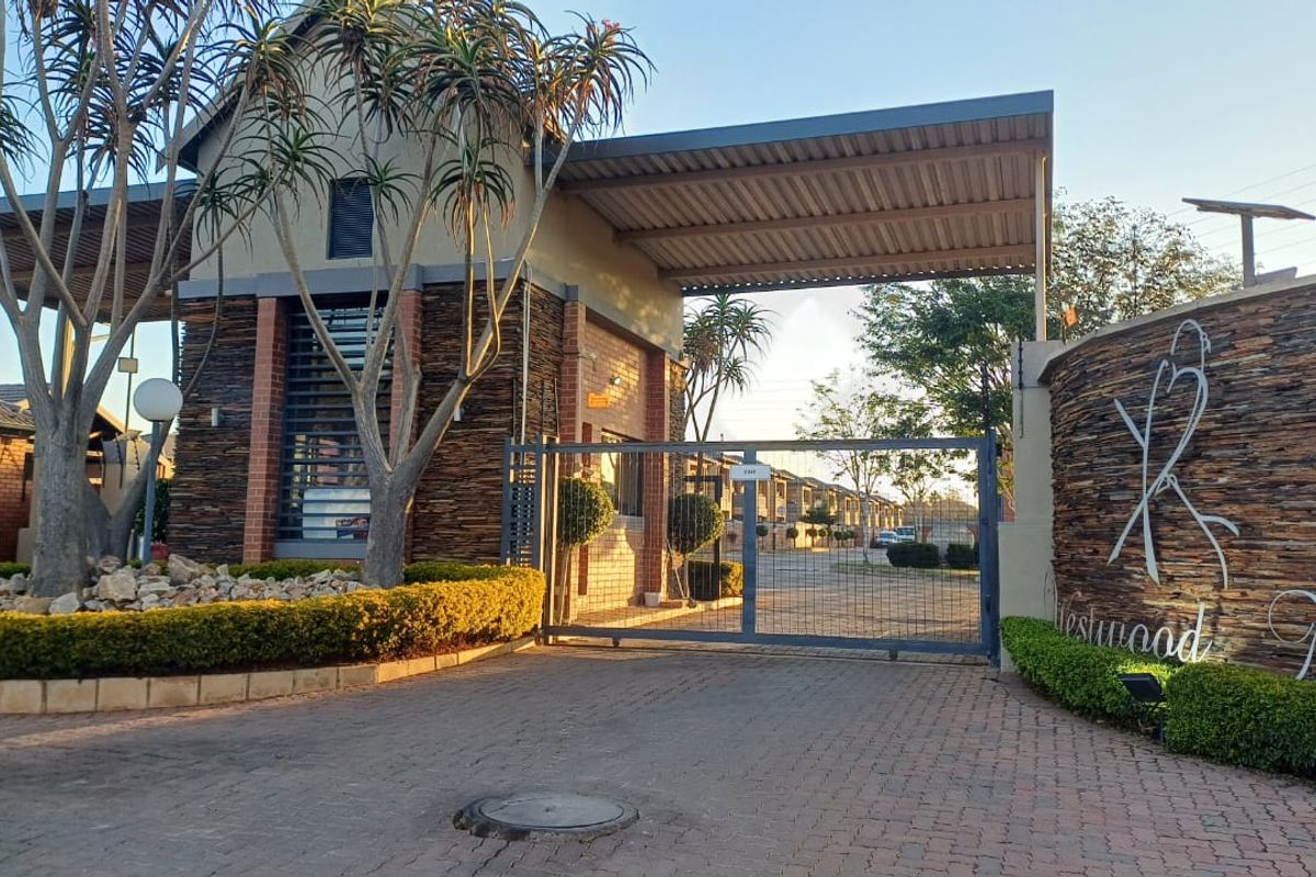 Ground Floor 2-Bedroom Unit with Private Garden & Indoor Braai – Family-Friendly Living! - Photo 5