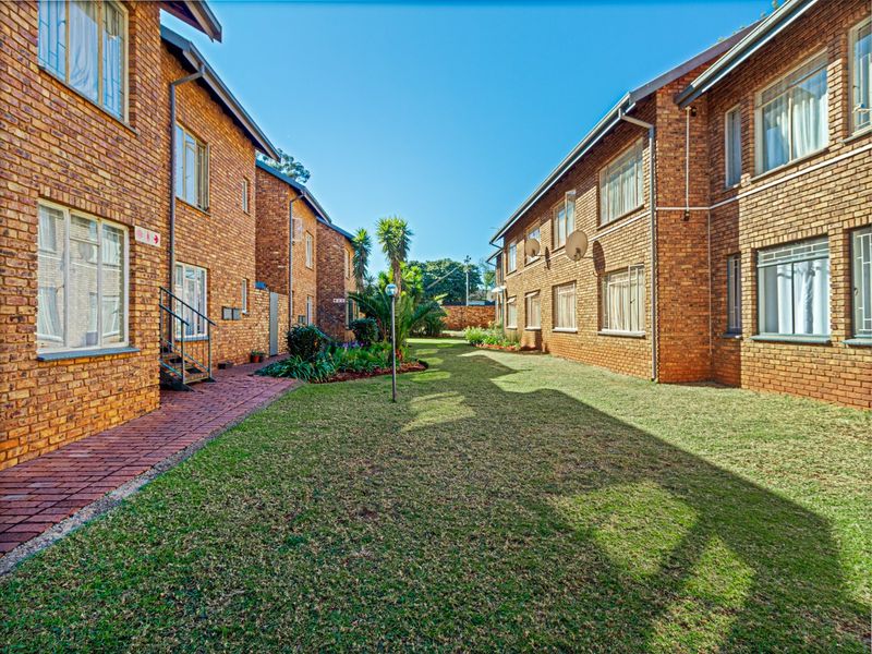 Sunny 2 Bedroom apartment - Photo 2