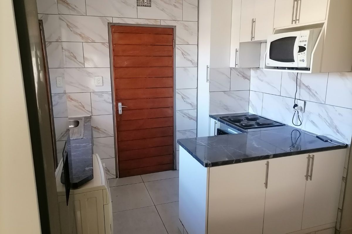 3 Bedrooms house for Sale in Riverside View - Photo 2