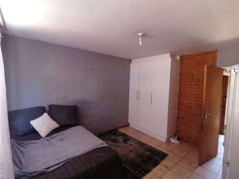 Beautiful 2-Bedroom Flat for Sale  - Photo 10