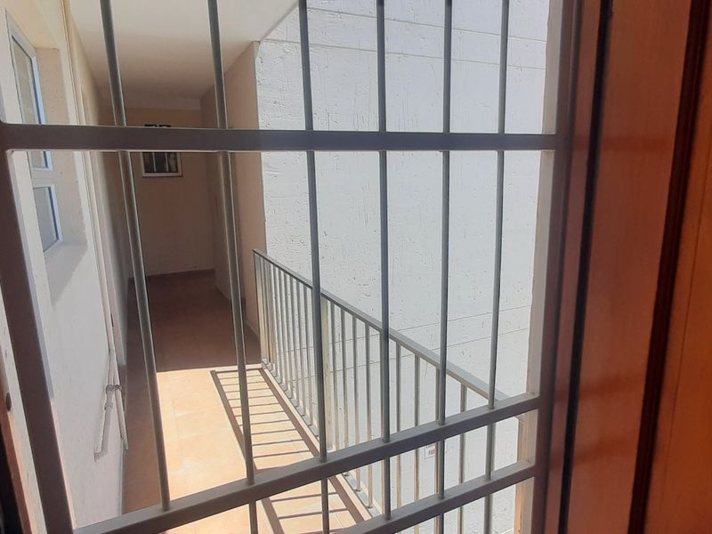 Secure Living in Eden Park | Spacious Apartment | Minutes from Hartenbos Beach - Photo 9