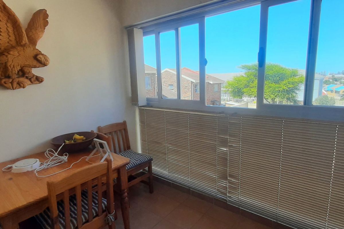 Secure Living in Eden Park | Spacious Apartment | Minutes from Hartenbos Beach - Photo 5