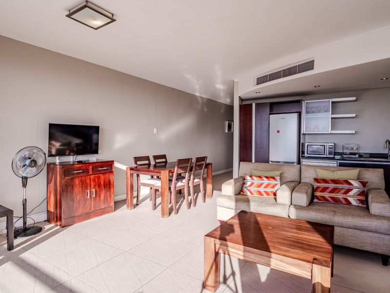 Stylish apartment with fantastic Airbnb Potential in The Rockwell. (Plus storeroom!)  - Photo 9